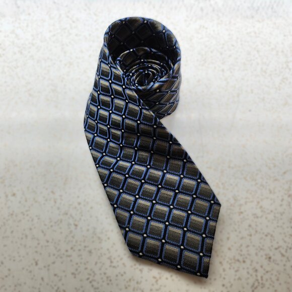 Silk Tie in Black,Grey & White Geometric Print - Picture 1 of 9
